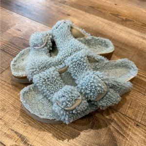 Papillio/Birkenstock Teddy Arizona Big Buckle Shearling Sandals Blue Size 39